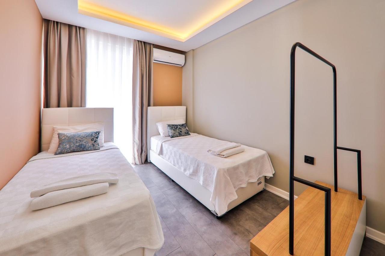 Duygu Apart Kaş Luaran gambar