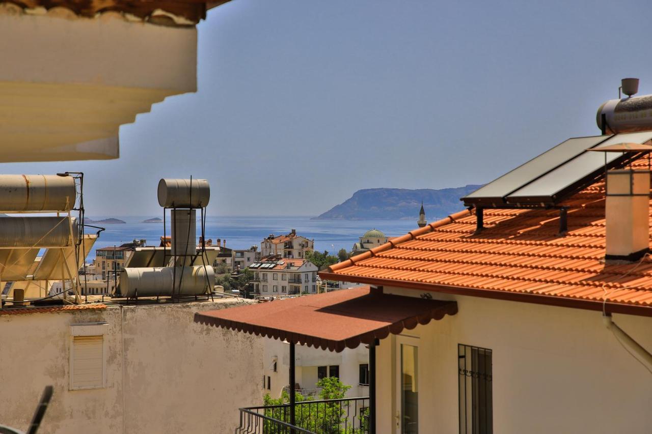 Duygu Apart Kaş Luaran gambar