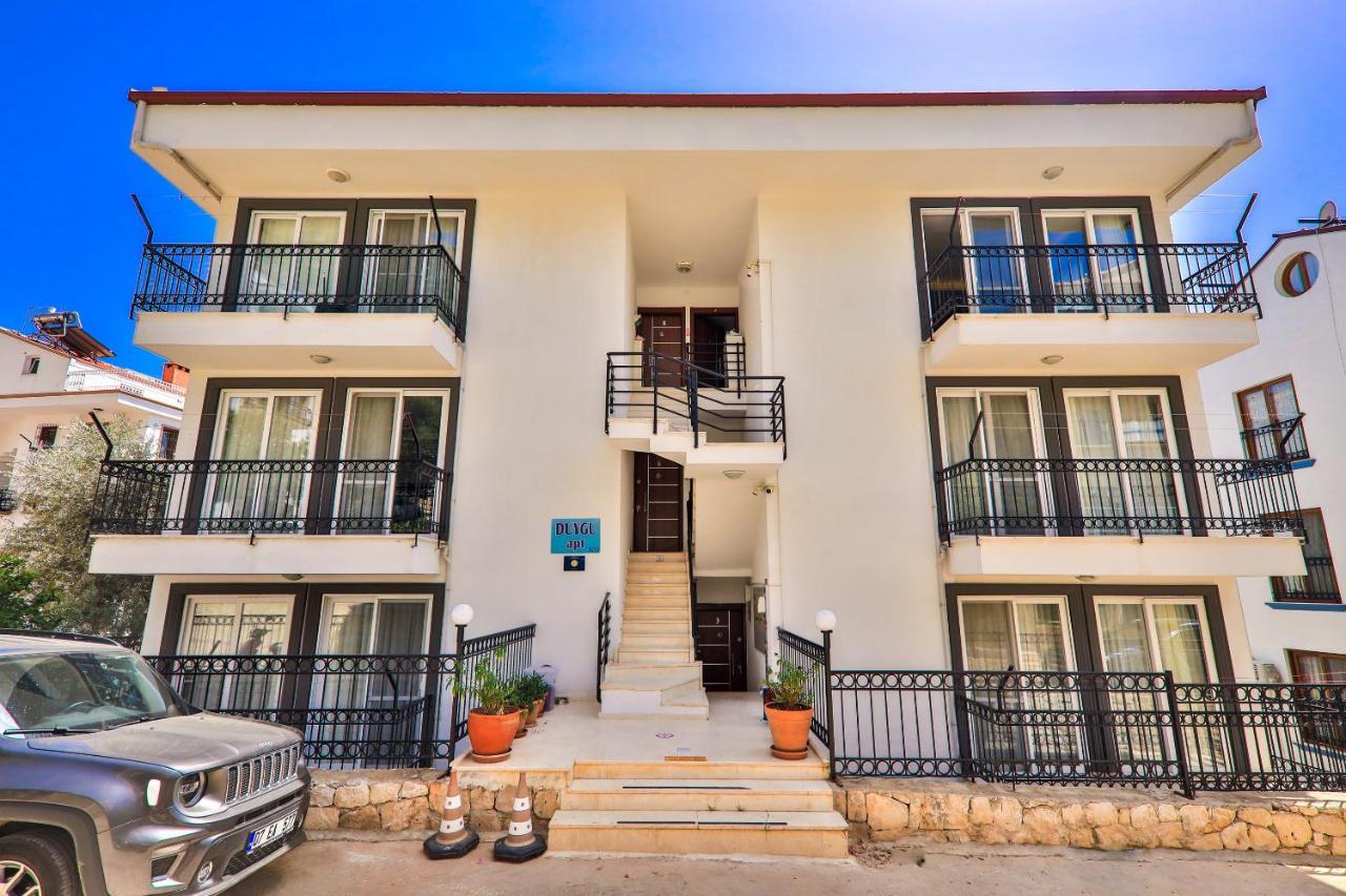 Duygu Apart Kaş Luaran gambar